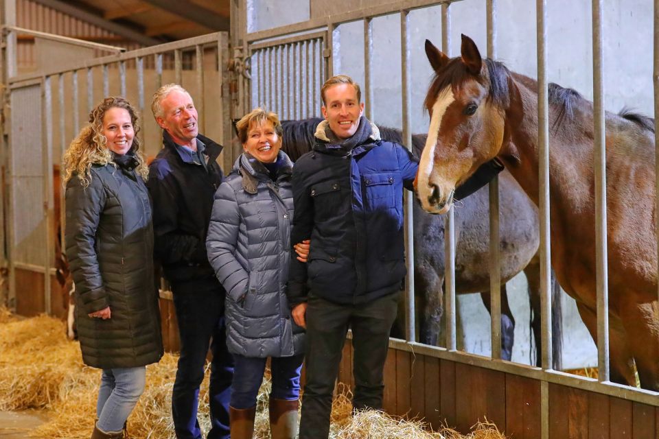 Fam. Hoekstra met Elentrix Hedoniste Fam. Hoekstra met Elentrix Hedoniste