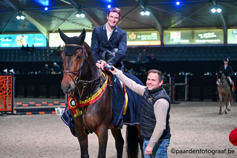 Extreme 111 Z - Gilles van Hamme - ©Paardenfotograaf