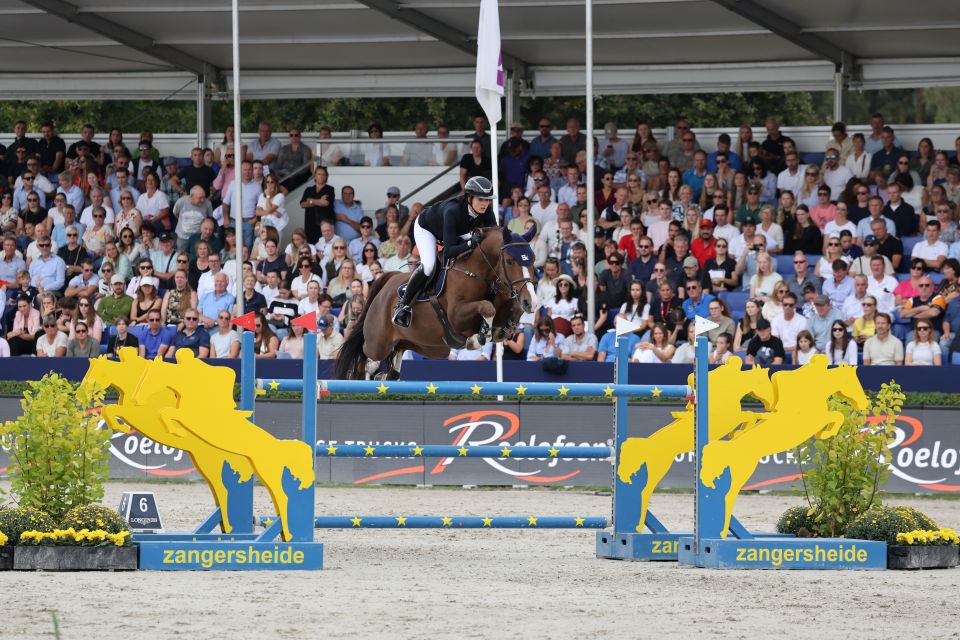 Sniper des Lilas Blancs - Kendra Claricia Brinkop - ©Sportfot