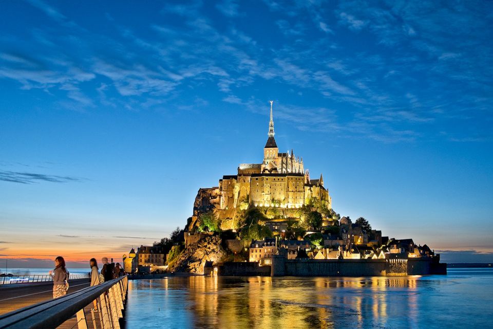 baie-mont-saint-michel-de-nuit-marc-lerouge