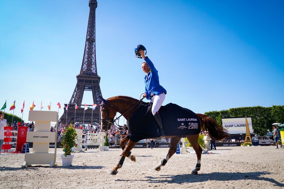 Otterongo Alpha Z_Christian AhlmannPrijsuitreiking Parijs @Sportfot1583-MH201872 Otterongo Alpha Z_Christian AhlmannPrijsuitreiking Parijs @Sportfot1583-MH201872